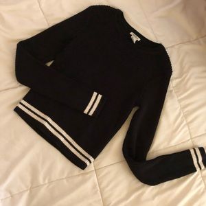 Long sleeve crop top